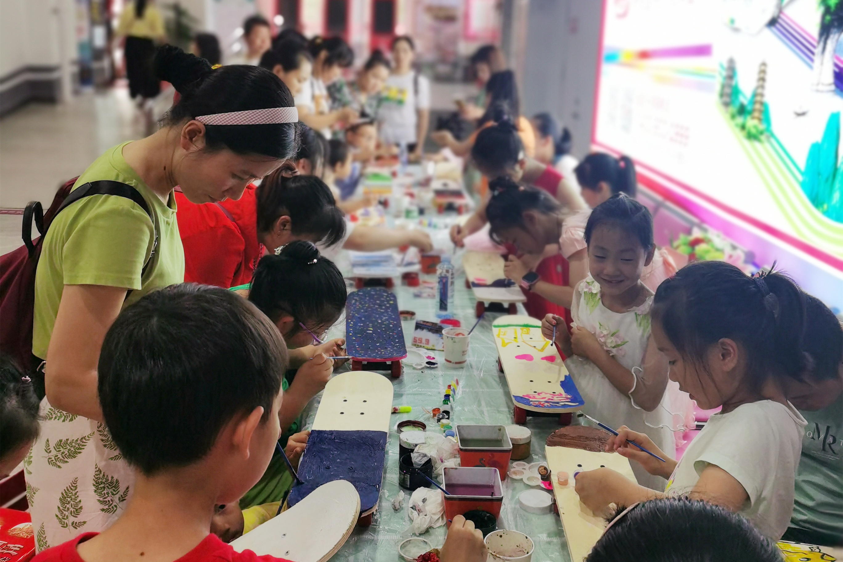 鼎翔旅游開展“智勇闖關，一起炫父”主題活動.jpg